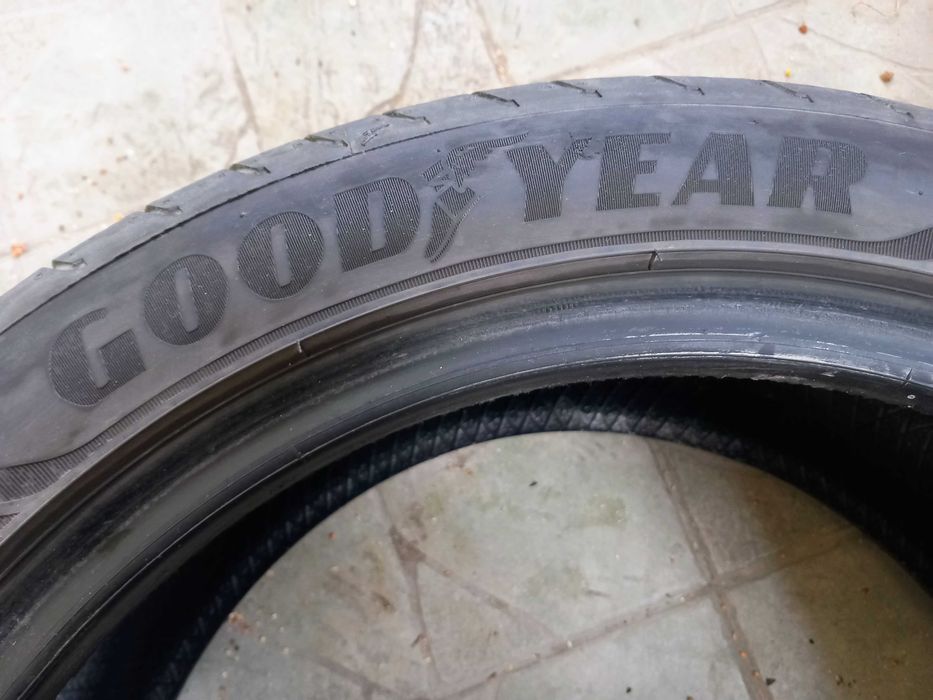 2 бр. летни единички 225/45 R17 91Y