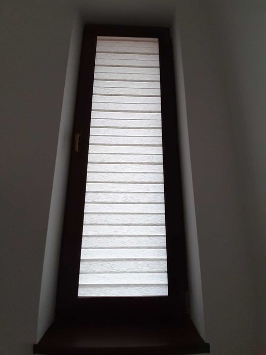 Reparatii rulouri exterioare ,reparatii termopane,plase insecte .