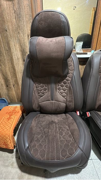 Продам чехлы на седенья