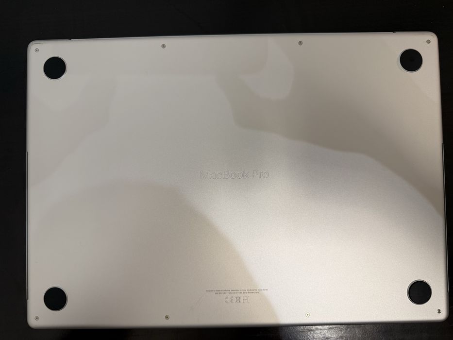 MacBook Pro 16 M2 Pro ca nou 512GB SSD 100% baterie