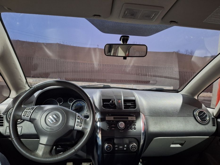 Suzuki SX4 2.0 DDiS 2012