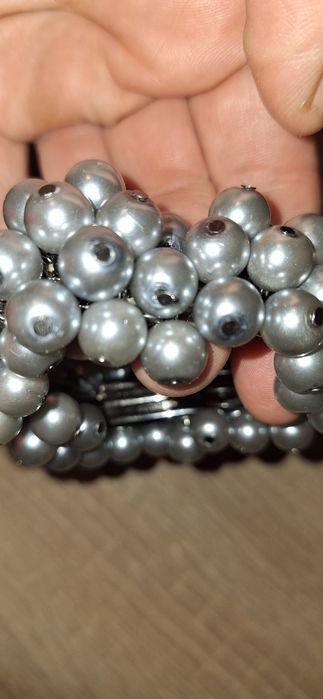 Brățară din perle gri,noua,eticheta,