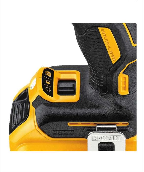 Акумулаторен Винтовер  "Dewalt" 18V - DCD796D2