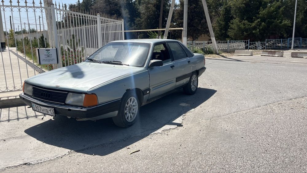 Ауди 100 газ бензин