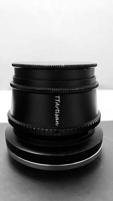 Объектив TTArtisan 35mm f/1.4