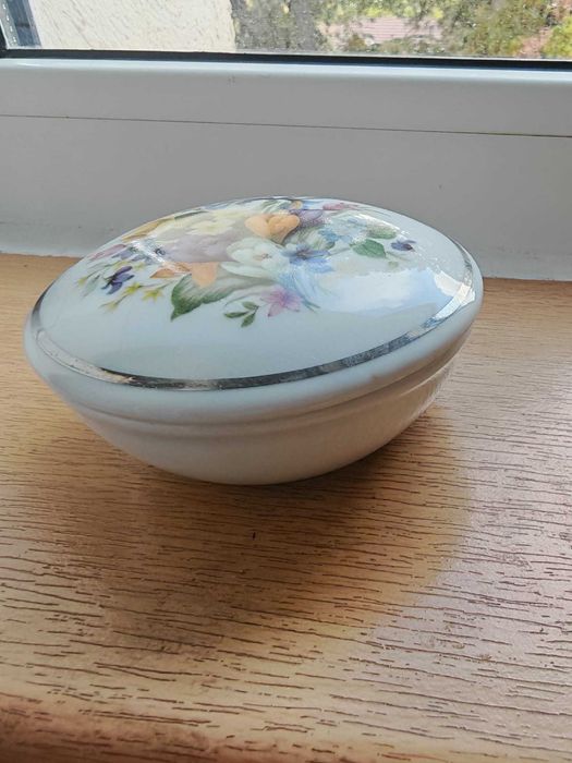 zaharnițe porțelan