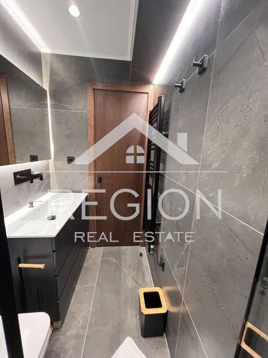 Дава се под наем Тристаен апартамент в Варна, Гръцка махала - 110 кв.м за 1071 € - Снимка #8