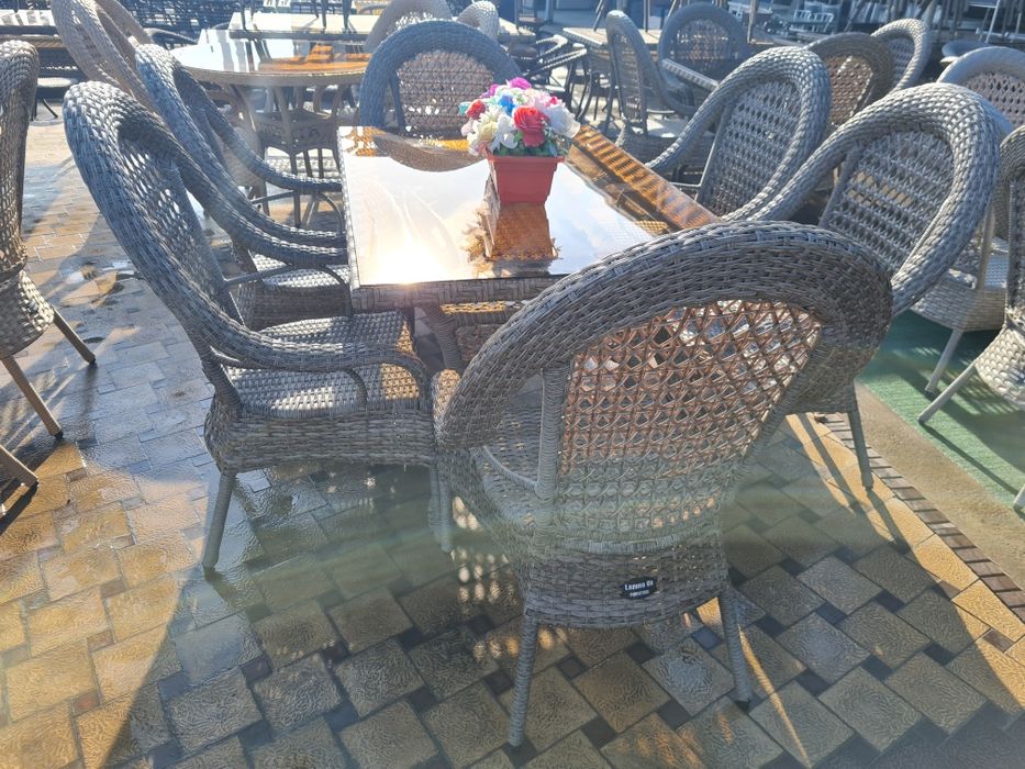 Плетёная мебель комплект 8нальный 2,5 ×1 размеры