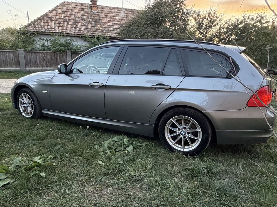 BMW 3 Series 2011 — imagine 3