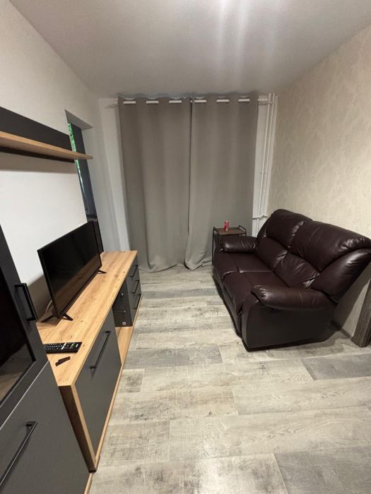 Apartament de inchiriat