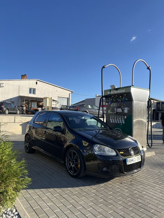 VOLKSWAGEN Golf 2005 — imagine 4