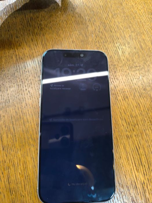 Vând iPhone 17pro max