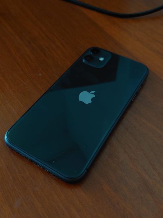 Обмен iPhone 11 Ёмкость 77%