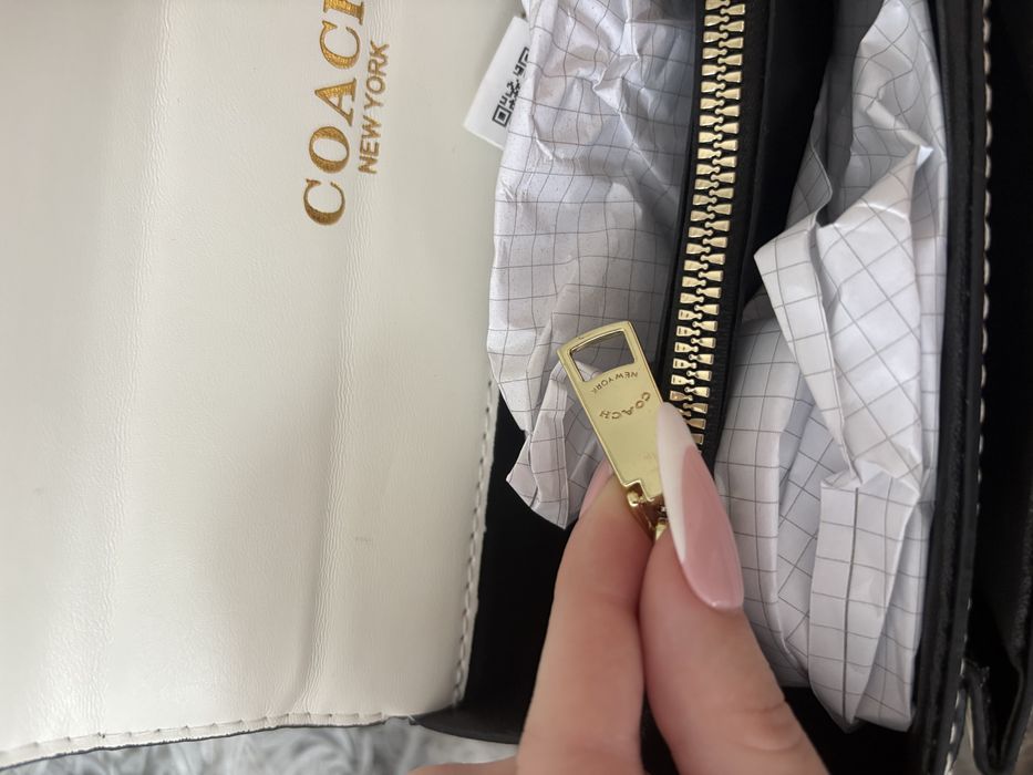 Geanta coach in conditie foarte buna