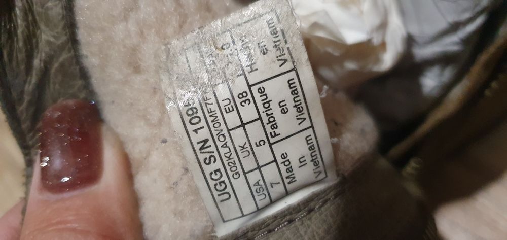 Ботинки зимние UGG оригинал США разм 38 б.у.