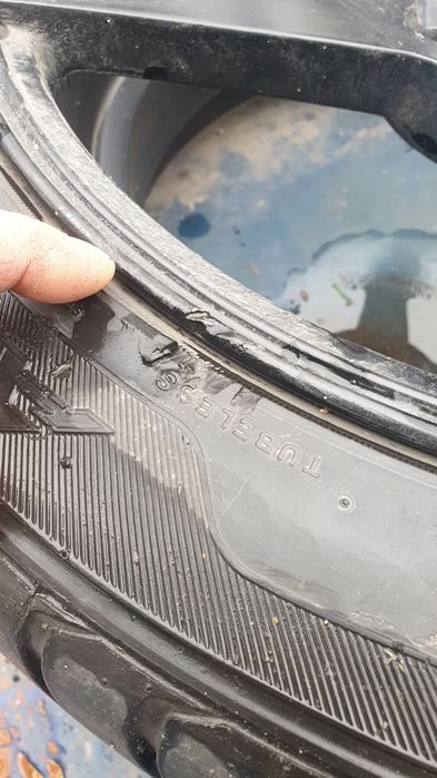 Продаю ТОЛЬКО  резину