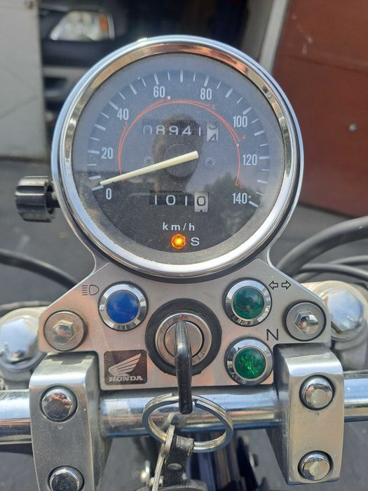 Motocicletă Honda Rebel 250 (CMX250C)