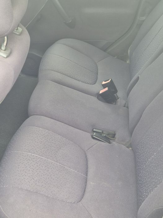 Mercedes clasa  a 140