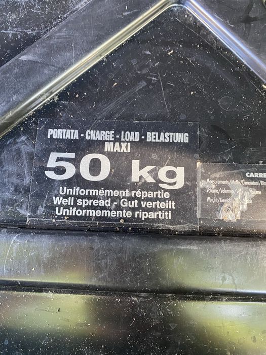 Кутия за багаж за таван на автомобил “Carre‘Long“