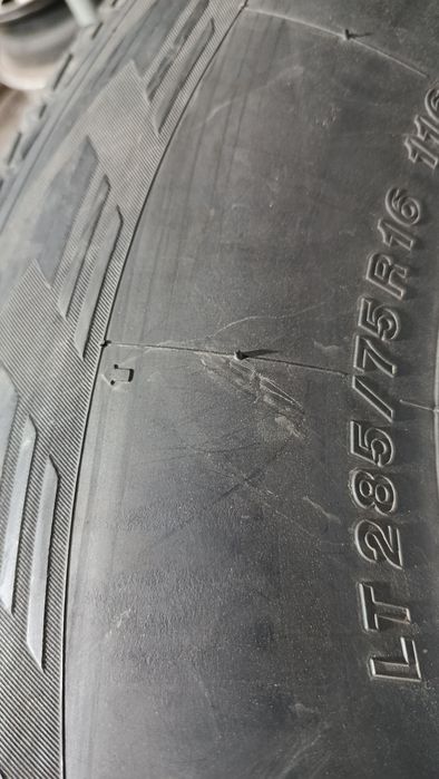 Йокогама зимние 285/75/16