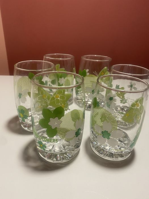 Набор стаканов для напитков