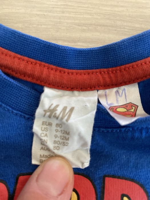 Vand Lot haine baieti(1 an) frumoase.