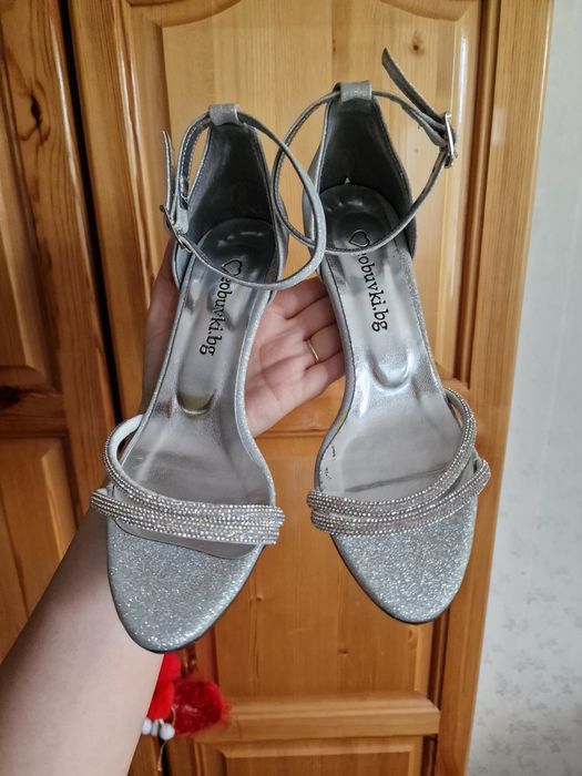 Сребърни обувки на ток, 8 см