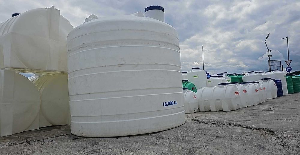 Продаваме 15000хл литра Вертикални Резервоари за Вода, Течен Тор и др.