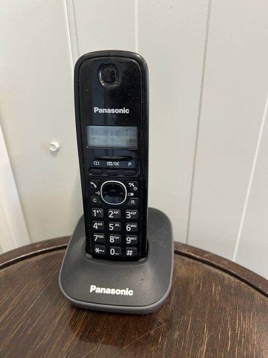 Telefon fix Panasonic 2 unitati fara fir