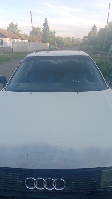 Продам машину Ауди 80 б3