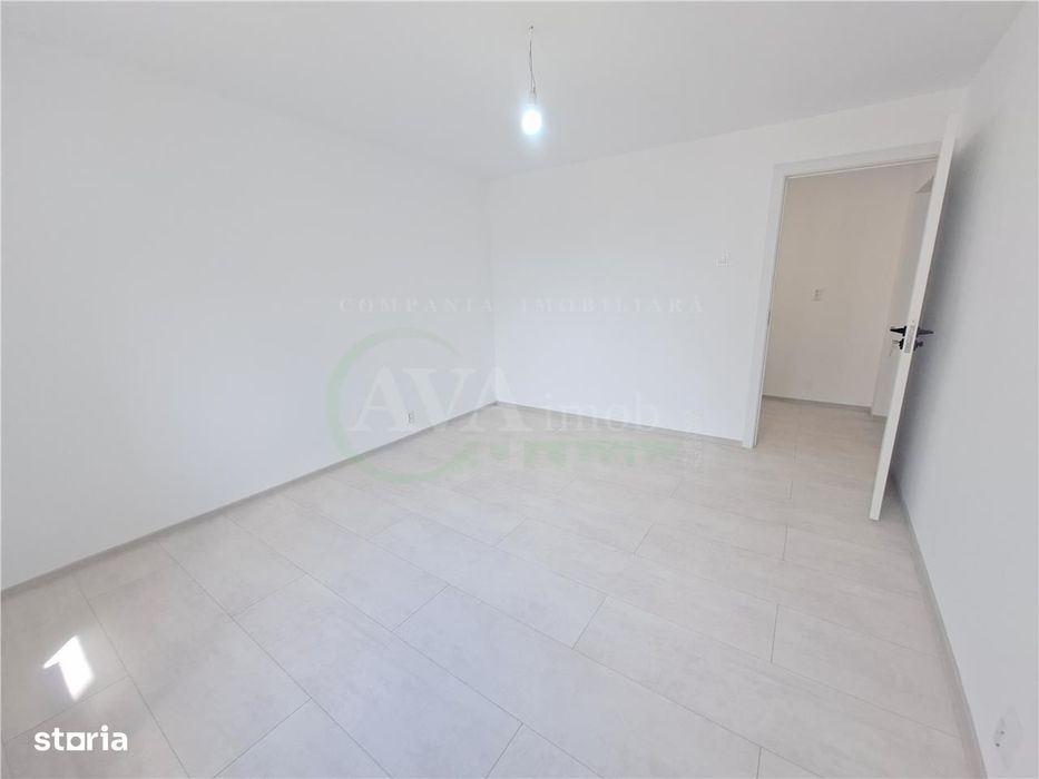 Garsoniera confort 1, etaj 2, cu centrala, nemobilata, zona Mioritei