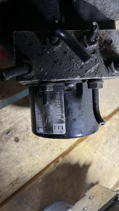 Abs помпа VW Golf 5