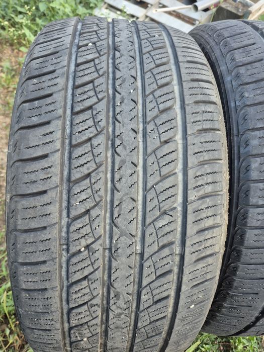Vand 2 buc anvelope 275 40 R 20