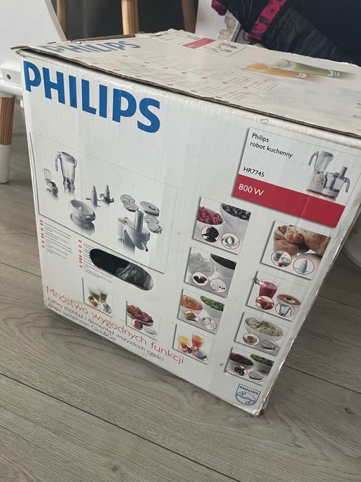 Vând robot de bucătărie Philips