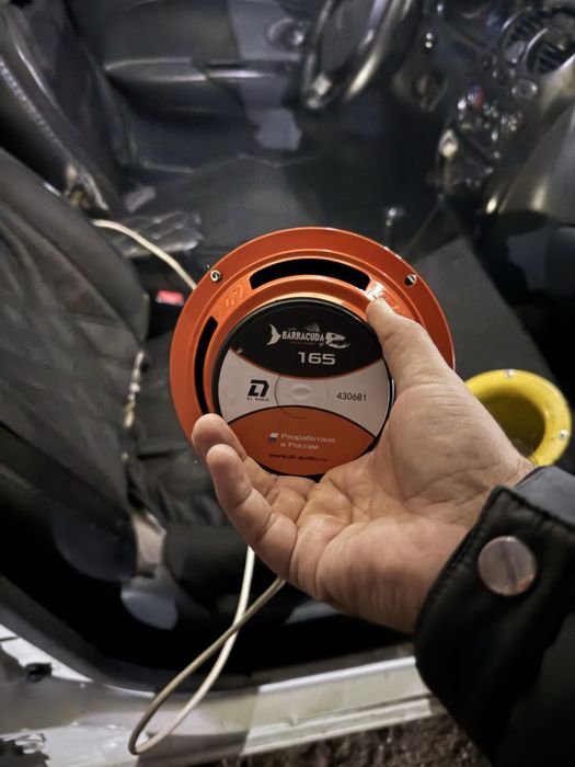 Buffer, 2 ta barracuda 16sm va usilitel sotiladi ishlashi zor