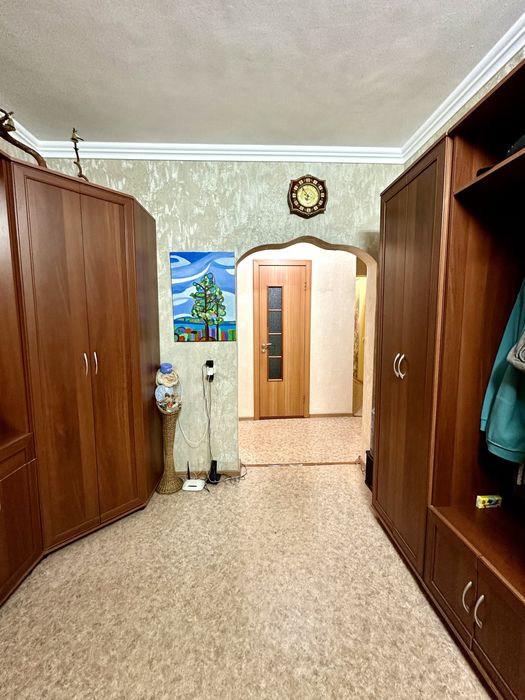 Продам 4 - комт. по улице Татимбета 5