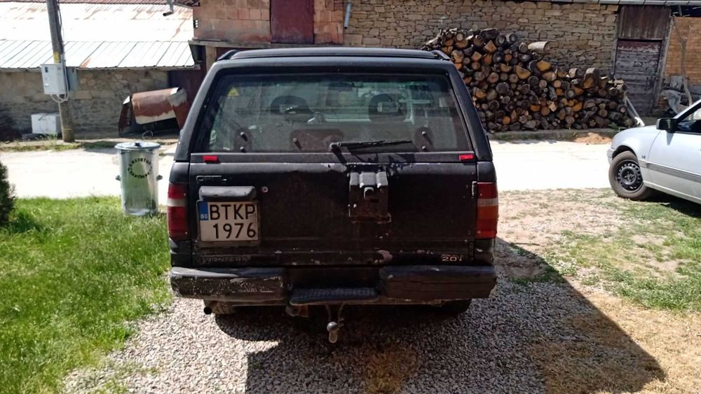 опел фронтери на части