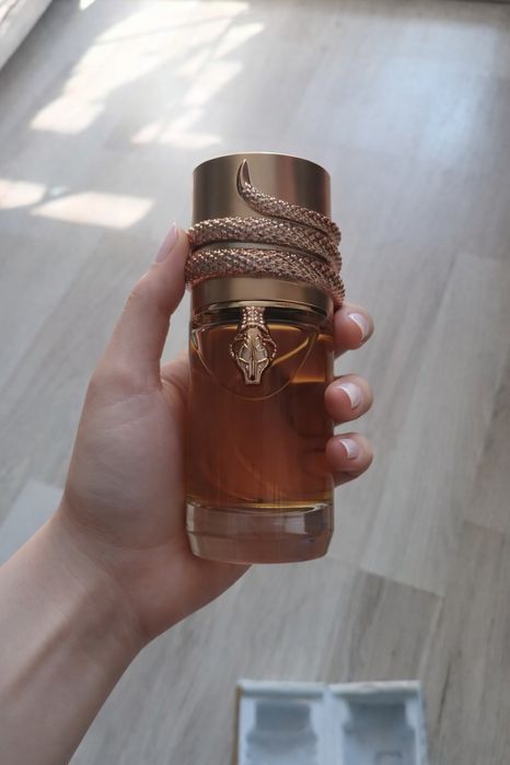 Парфюм Кобра, Феромон