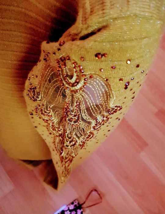 Bluza damă insertii broderie super model