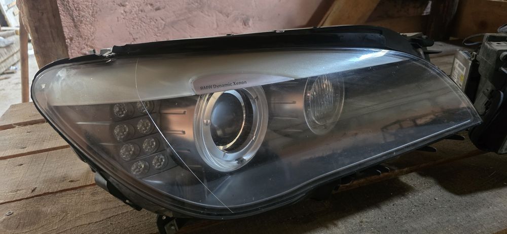 Фарове BMW F01 с лупи