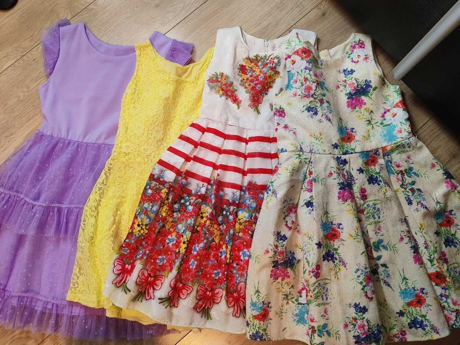 Рокли и якета за 5-6 г