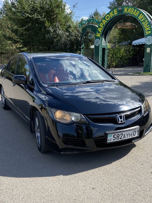 Продам Honda civic 2008 г. 1.8 бензин