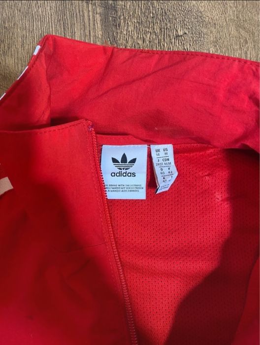 Geacă Adidas de faș