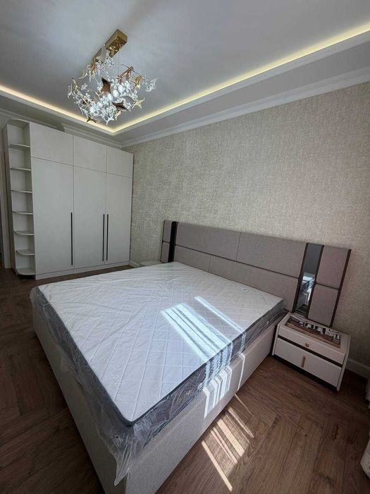 Сдается квартира с авторским ремонтом