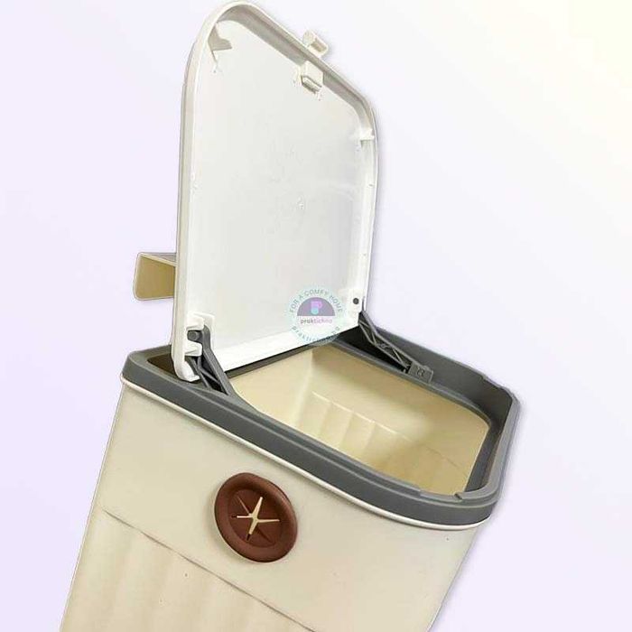 Кошче за отпадъци с капак за висящ монтаж на врата на шкаф 9л