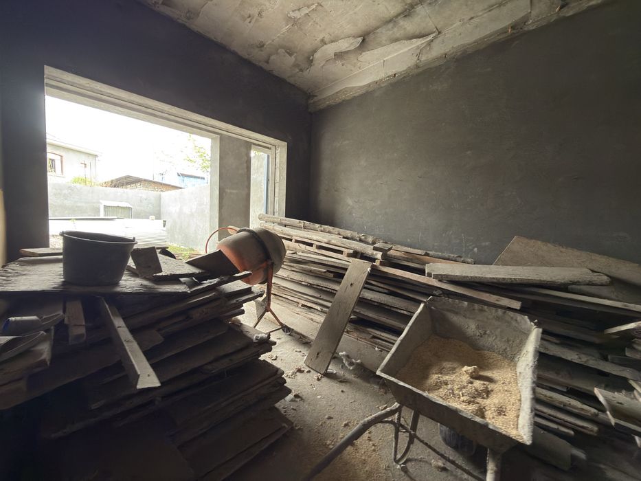 Продажа участка срочно Мать и Дитя 4 сотки Коробка черновая отделка