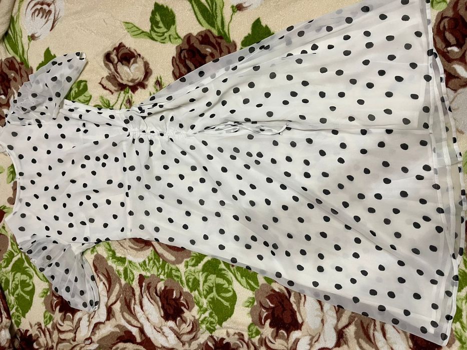 Продам платья  на свадьбу