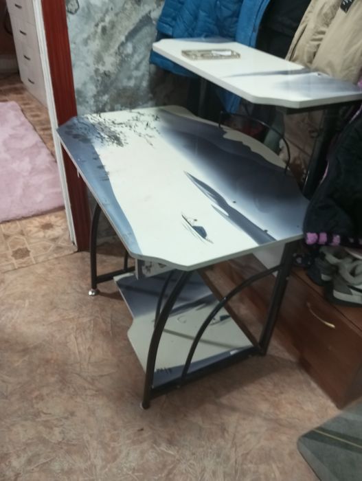 Журнальный столик