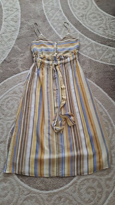 Ленена рокля Zara