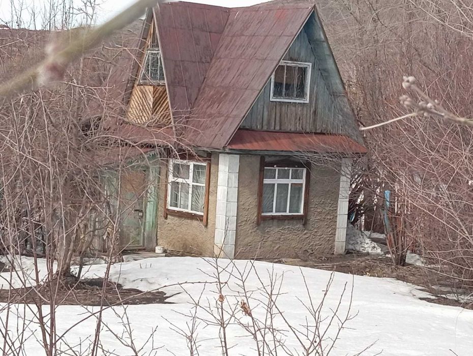 Продам дачу в п.Белоусовка